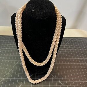 EUC vintage beaded necklace